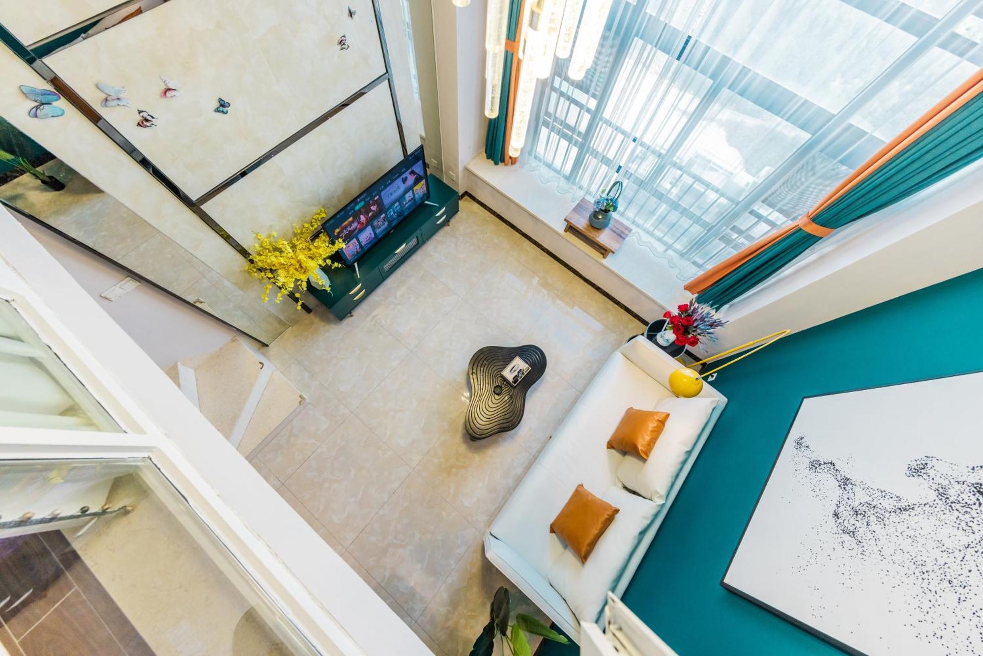 Lavendar Duplex Apartment Гуанджоу Екстериор снимка