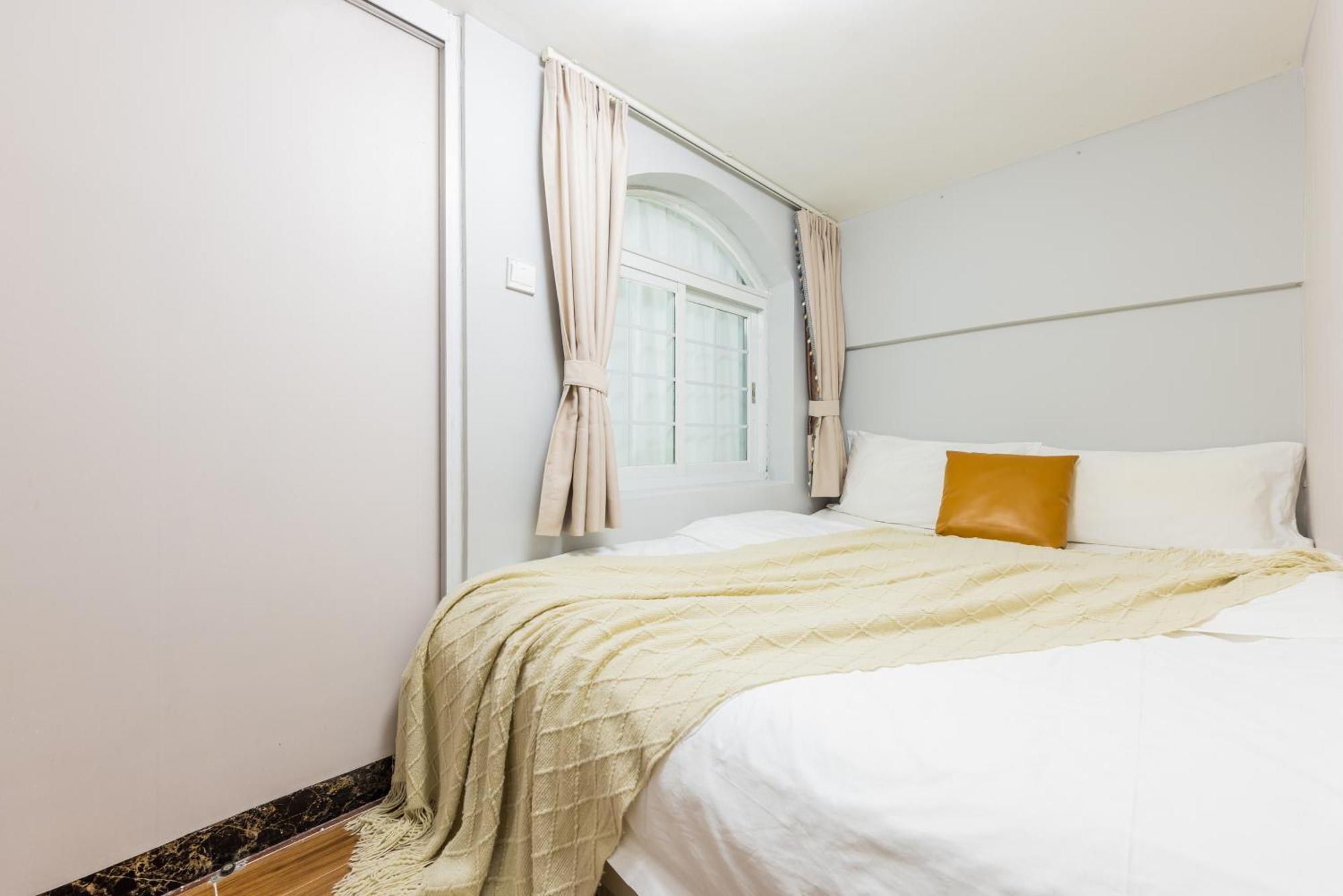 Lavendar Duplex Apartment Гуанджоу Екстериор снимка