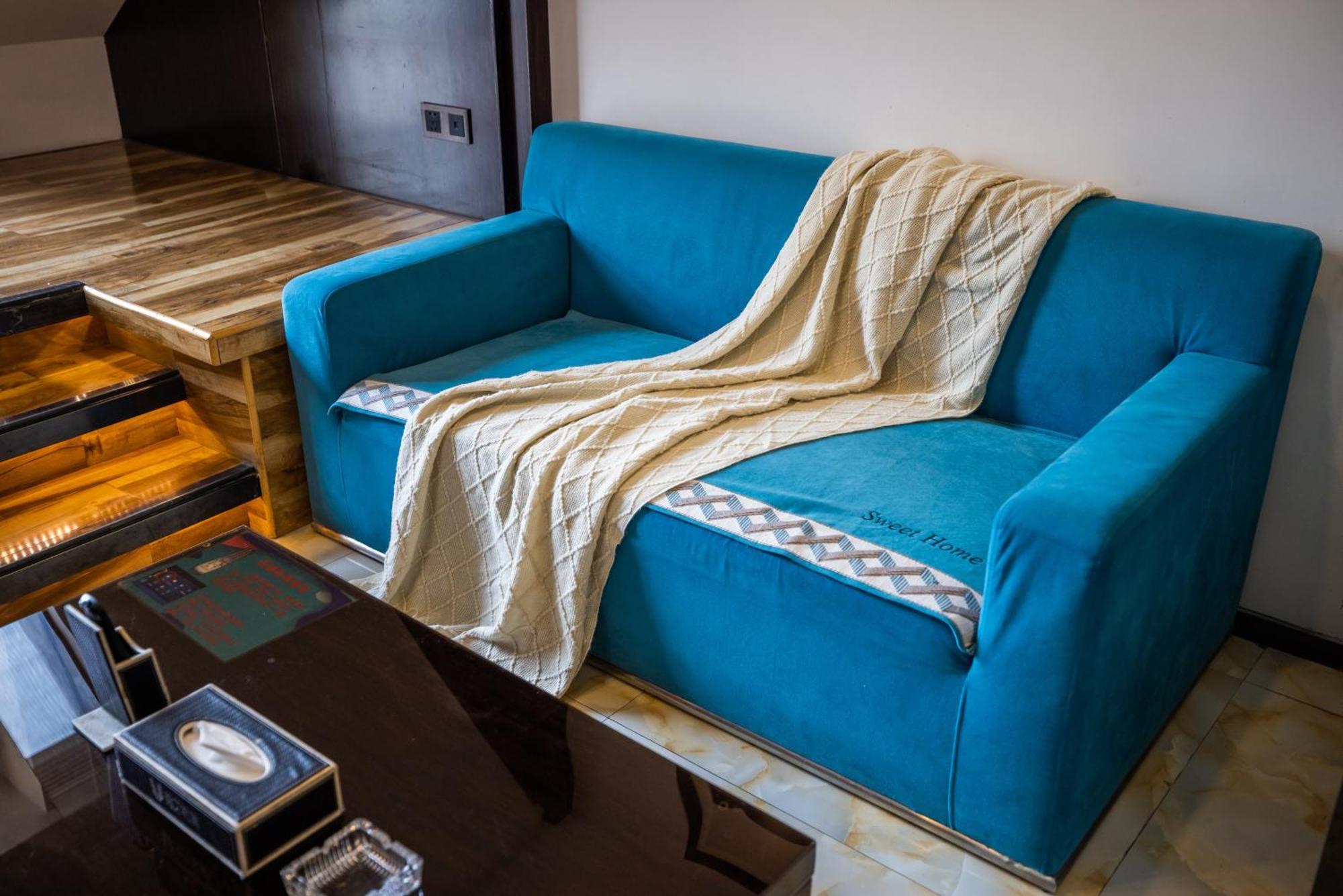 Lavendar Duplex Apartment Гуанджоу Екстериор снимка